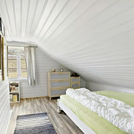 Traditional House With Personal Decor Feriehus Hauge (Sokndal)