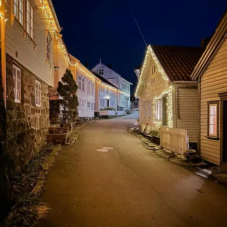 Traditional House With Personal Decor Feriehus Hauge (Sokndal)