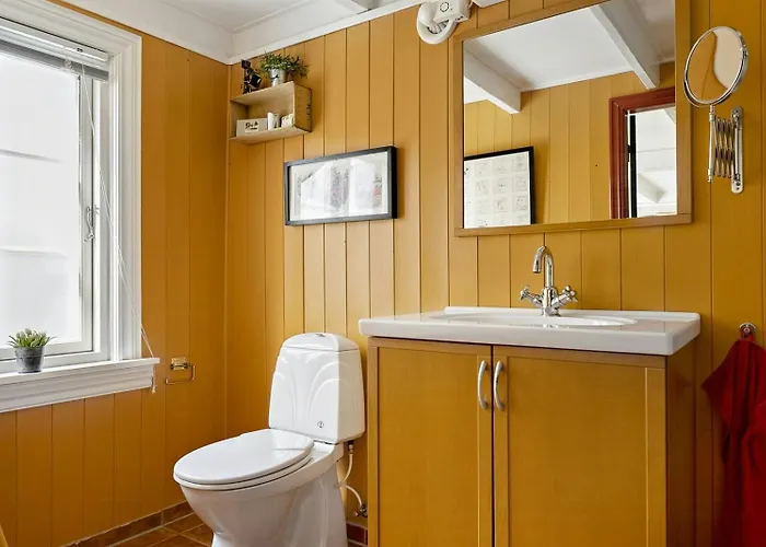 Дом отдыха Traditional House With Personal Decor *