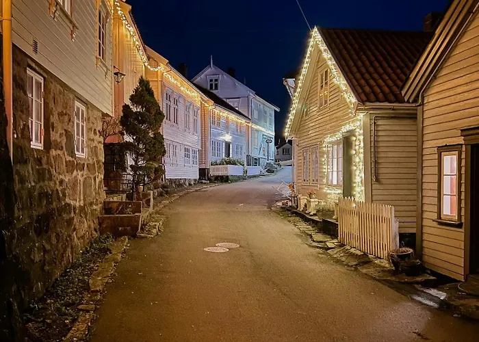 Traditional House With Personal Decor Ferienhaus Hauge (Sokndal)